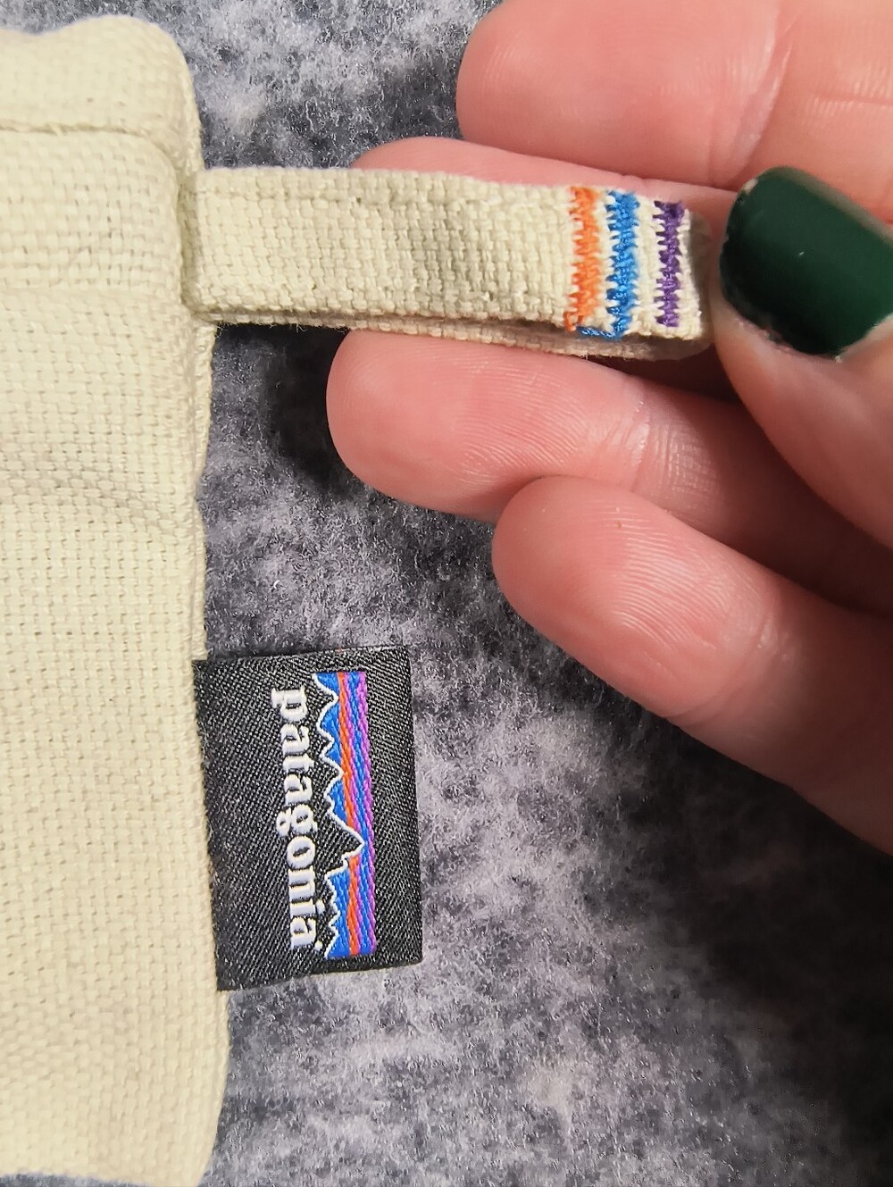 Patagonia zip coin purse - Picture 6 of 10